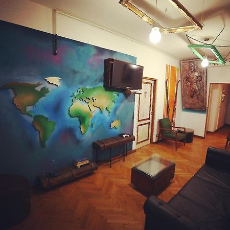 Hostel Bauhaus Bucureşti Exterior foto
